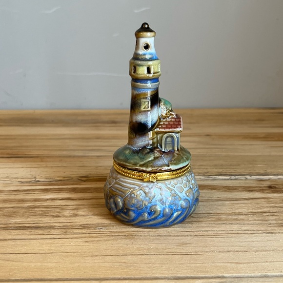 unbranded Other - Vintage Lighthouse Hinge Trinket Box  circa 1980s